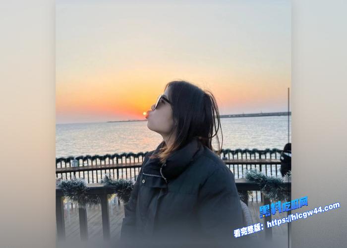推特约炮大神 icicis 约操00后幼师 母狗酒店大玩群P淫趴 多名壮汉开发小穴!3 推特约炮大神 icicis 约操00后幼师 母狗酒店大玩群P淫趴 多名壮汉开发小穴!3