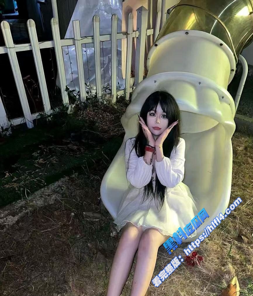 南京赛博酒吧营销 边晨 大肆出售自己性爱视频 订台就能陪睡客户 掰开骚穴打桩爆操！3