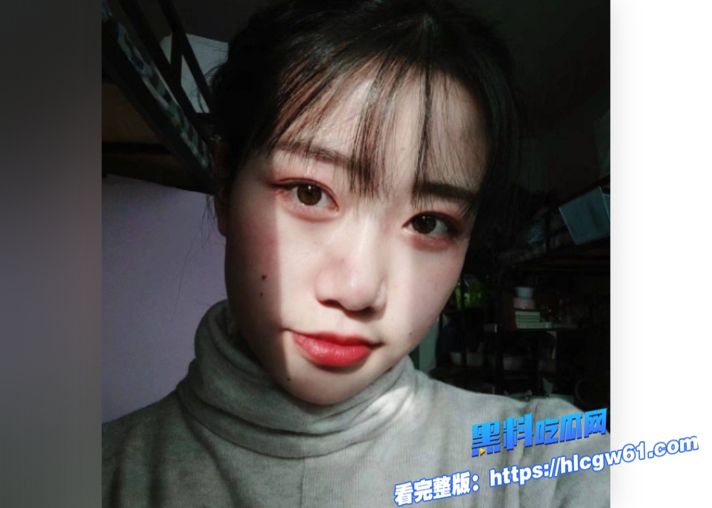 高颜值眼镜娘学妹被金主包养内射啪啪不雅视频曝光看着清纯实际在床上骚的很 7