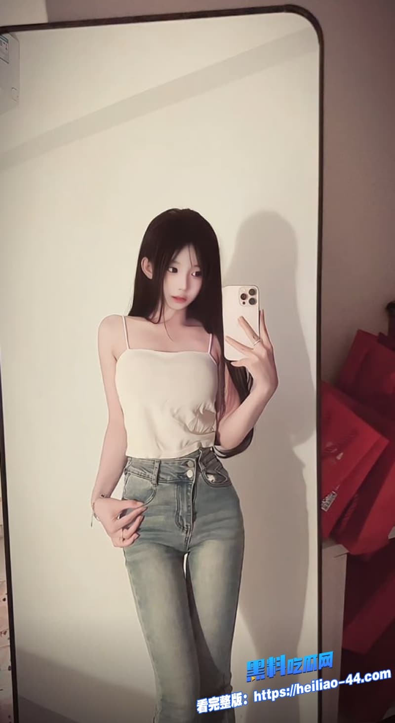 极品清纯学妹约炮视频流出口交舔逼骑乘榨精样样精通最后被喷射满脸浓精6 极品清纯学妹约炮视频流出口交舔逼骑乘榨精样样精通最后被喷射满脸浓精6