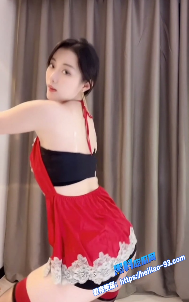 抖音64w粉丝网红圈圈付费定制情趣骚舞蜜桃臀疯狂扭动粉嫩乳头全露7 抖音64w粉丝网红圈圈付费定制情趣骚舞蜜桃臀疯狂扭动粉嫩乳头全露7