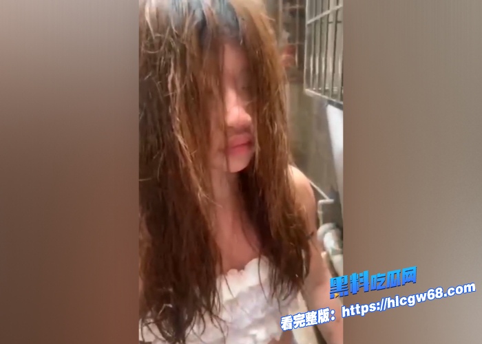 广东精神小妹10万卖19岁男友去缅甸园区遭非人虐待事件央媒报道冲上热搜拿了钱独自在泰国享受旅游假期缅北园区各种虐待视频流出吃瓜必看 图10