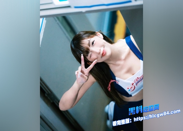 百万粉丝健身教练 Ellie金主性爱视频流出前凸后翘后入雪白玉臀顶级美臀简直是天生炮架6 百万粉丝健身教练 Ellie金主性爱视频流出前凸后翘后入雪白玉臀顶级美臀简直是天生炮架6