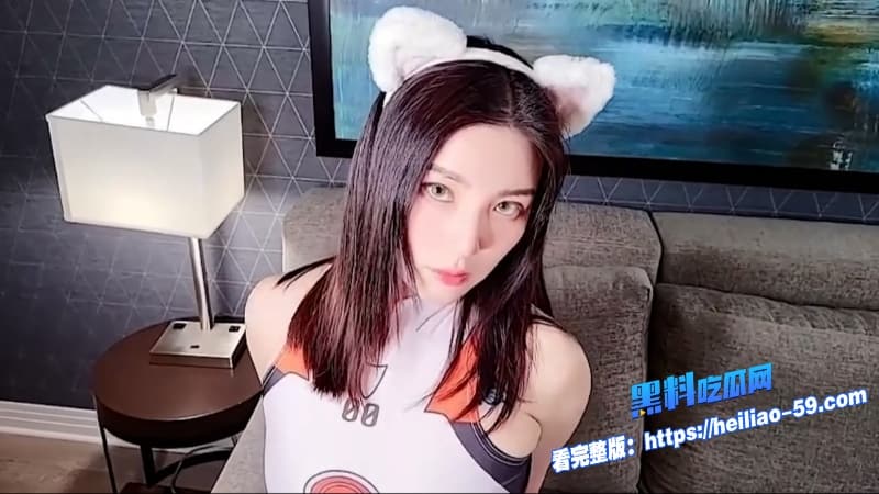 顶级华裔尤物nicolove妮可私密性爱视频流出身穿性感白丝被疯狂打桩最后颜射的满脸都是浓精9