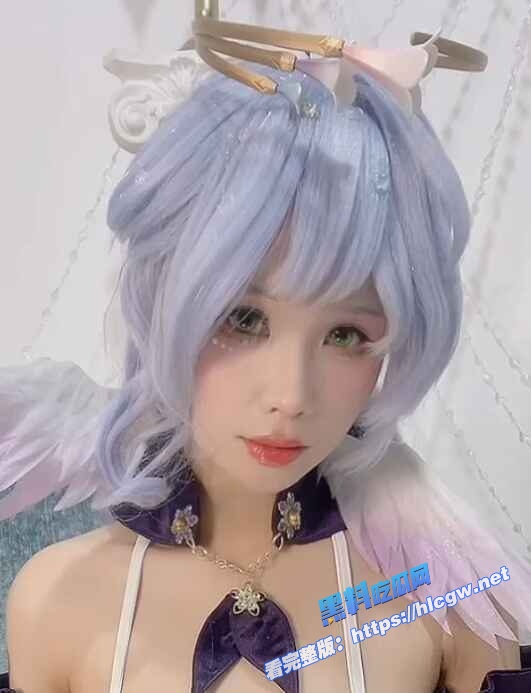 OnlyFans博主Pyoncos