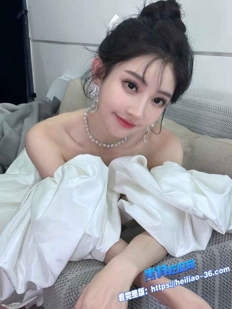 初代网红彭十六偷税被查3000万粉丝顶流自毁前程遭万人唾弃成名前金主重金定制自慰视频福利流出17