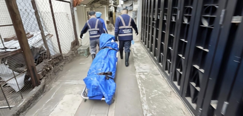 香港屯门六旬汉头部遭钝器击毙致死3