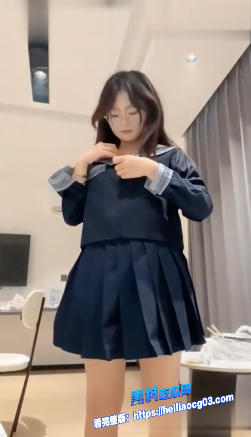 网黄困困兔酒店私密视频曝光5