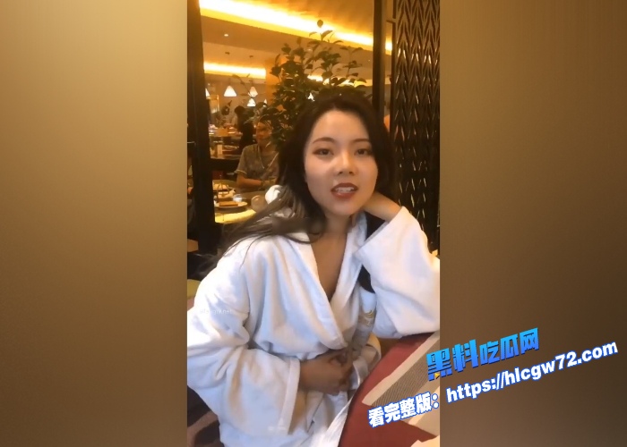 西萌工作室女神户外露出小粉猪高颜值网黄温泉酒店露出车内蜜穴自慰超养眼 图3 西萌工作室女神户外露出小粉猪高颜值网黄温泉酒店露出车内蜜穴自慰超养眼 图3