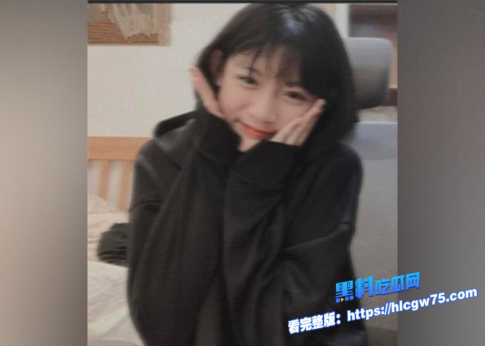 超嫩学生妹子张硕晴与校外黄毛男友视频通话揉奶自慰录屏外流长的也太纯可爱了吧 图2