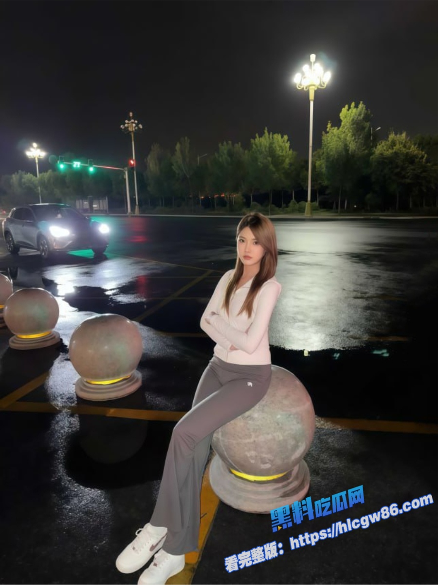北京女大学生张佳瑶被神秘金主包养沉迷奢华情趣内衣诱惑丝袜蕾丝高跟鞋紧裹苗条身躯!4 北京女大学生张佳瑶被神秘金主包养沉迷奢华情趣内衣诱惑丝袜蕾丝高跟鞋紧裹苗条身躯!4