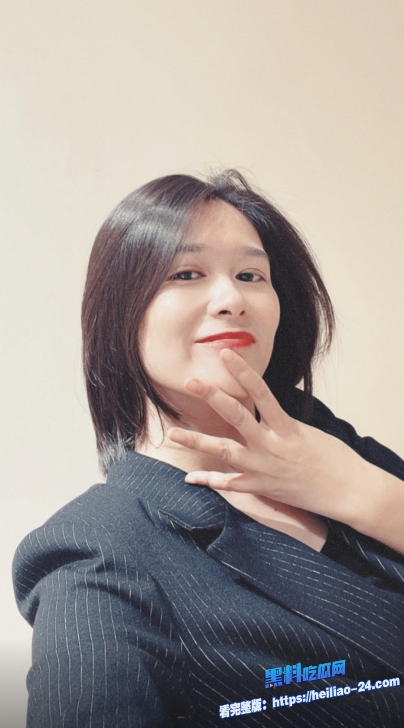 肥臀妹妹真是性感撩人足交跳蛋自慰样样精通女上位骑乘疯狂榨精骚得没边 1 肥臀妹妹真是性感撩人足交跳蛋自慰样样精通女上位骑乘疯狂榨精骚得没边 1