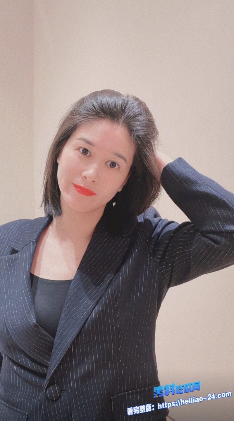 肥臀妹妹真是性感撩人足交跳蛋自慰样样精通女上位骑乘疯狂榨精骚得没边 4 肥臀妹妹真是性感撩人足交跳蛋自慰样样精通女上位骑乘疯狂榨精骚得没边 4