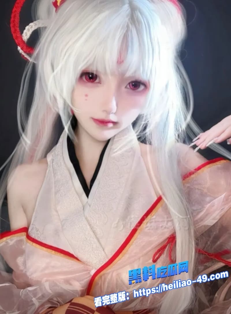 知名COSERTheManiaccccccCOS星穹铁道遐蝶学妹变身超骚蝴蝶口交后入 1 知名COSERTheManiaccccccCOS星穹铁道遐蝶学妹变身超骚蝴蝶口交后入 1