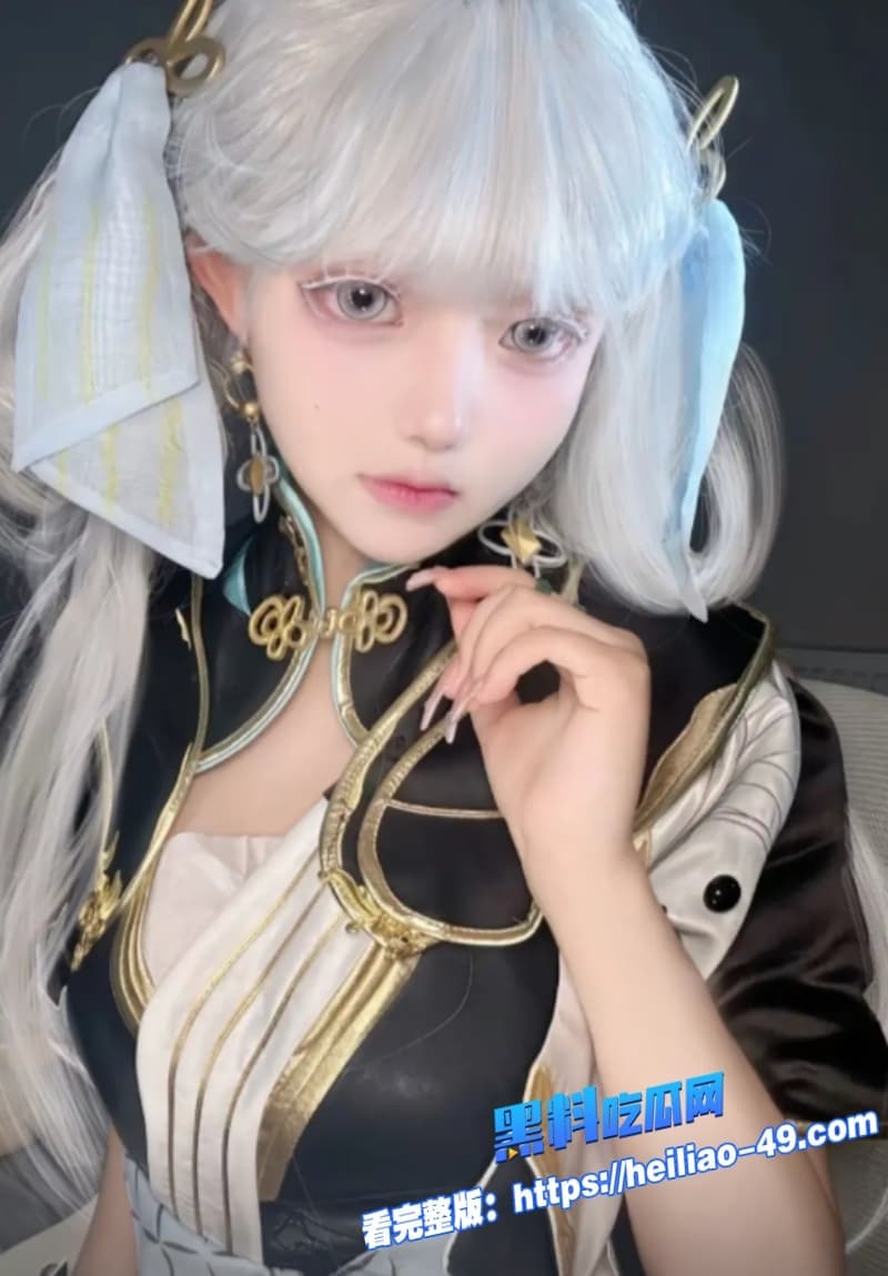 知名COSERTheManiaccccccCOS星穹铁道遐蝶学妹变身超骚蝴蝶口交后入 3 知名COSERTheManiaccccccCOS星穹铁道遐蝶学妹变身超骚蝴蝶口交后入 3
