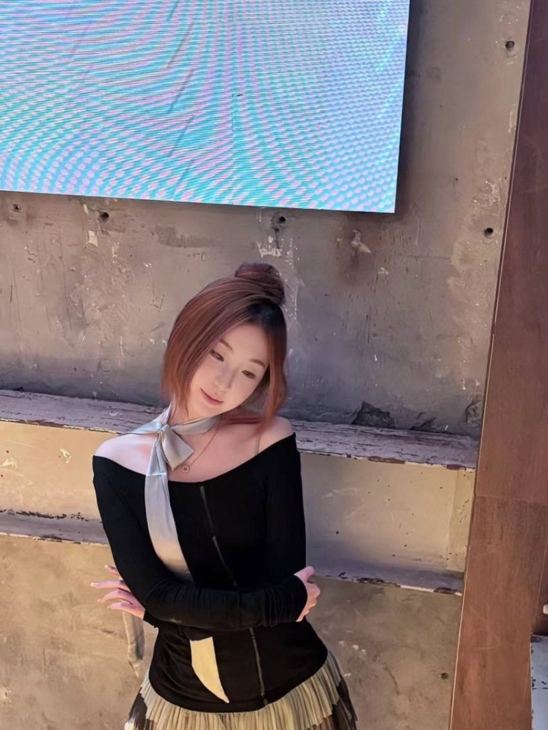 华东师大闵行校区高颜清纯妹3 华东师大闵行校区高颜清纯妹3
