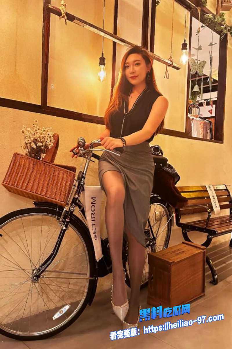 极品御姐人妻小林的涩涩日常1
