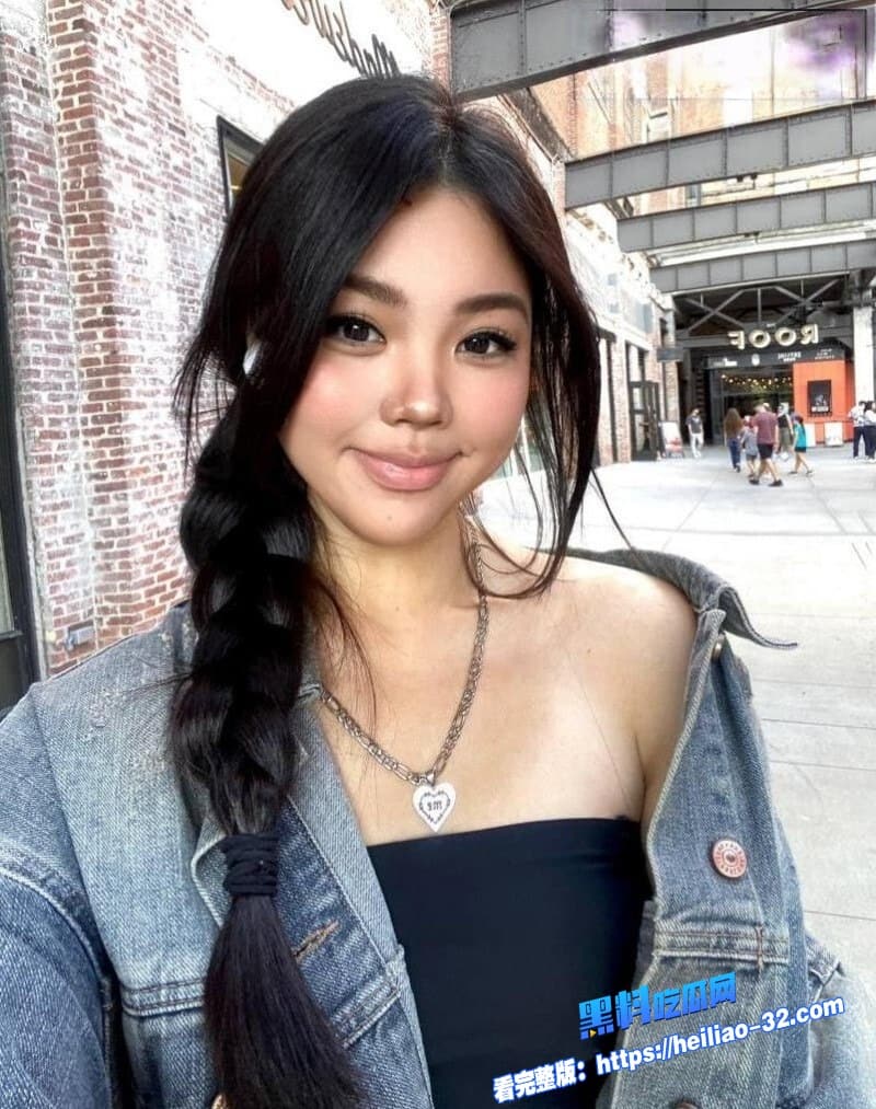 小红书极品美女小鱼中国乖乖女到美国后被闺蜜拉去黑人群P狂欢 彻底放飞 12