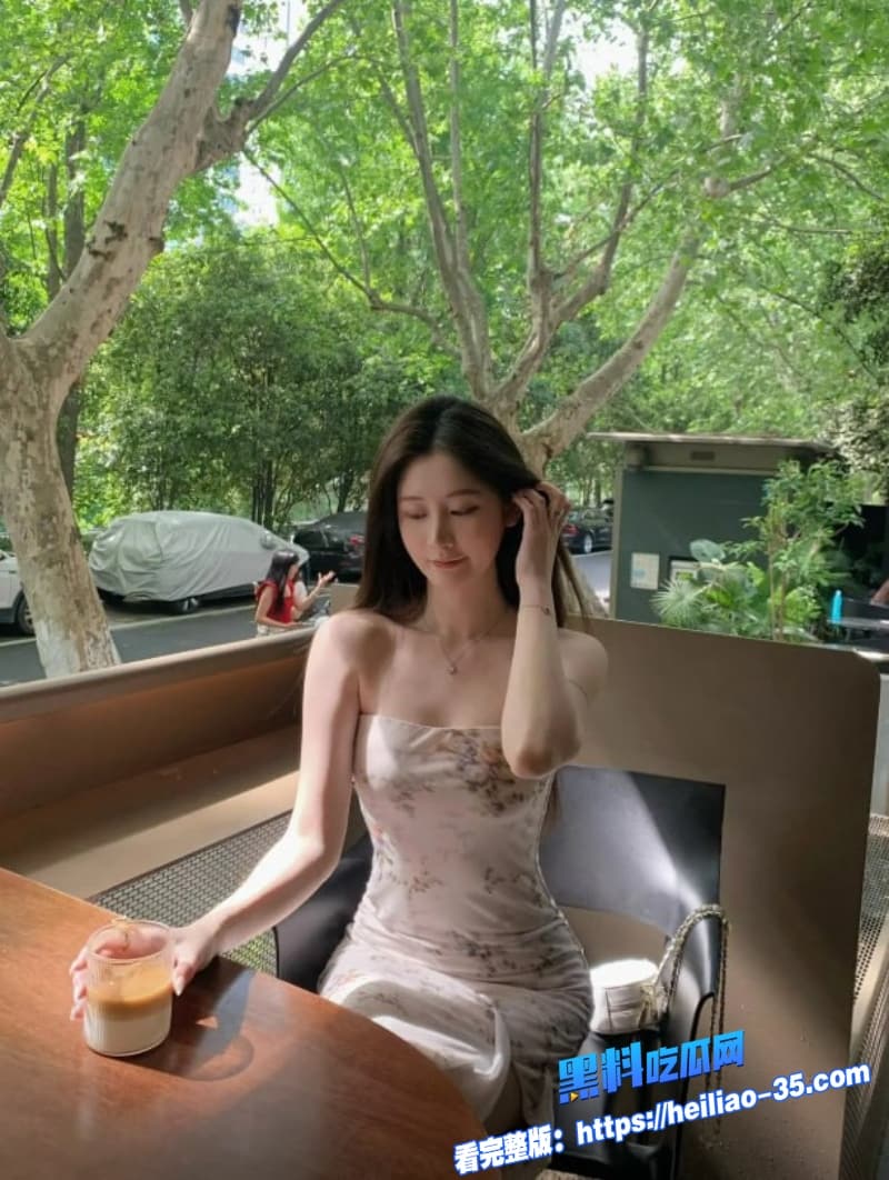 约炮酒吧白色连衣裙纹身美女视频流出温柔口到舒服各姿势随便狂抽猛冲 11 约炮酒吧白色连衣裙纹身美女视频流出温柔口到舒服各姿势随便狂抽猛冲 11