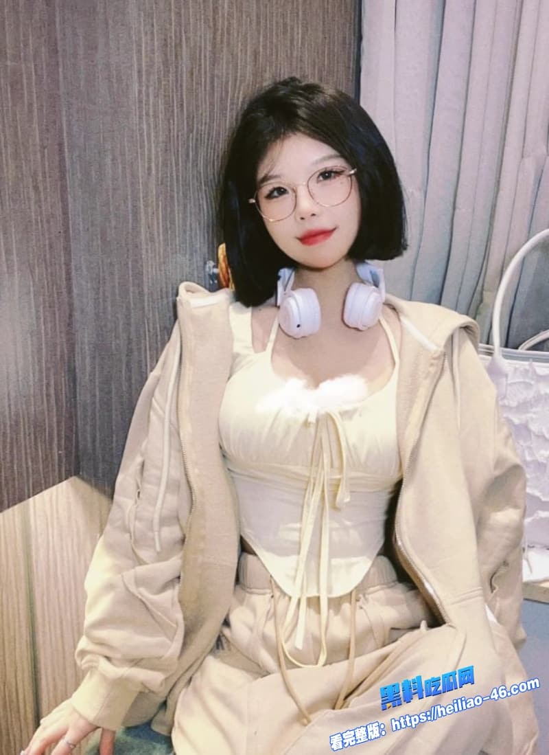 约炮极品身材幼儿园老师自拍视频流出骚的没边巨乳加白虎嫩逼 是个男人都顶不住 1 约炮极品身材幼儿园老师自拍视频流出骚的没边巨乳加白虎嫩逼 是个男人都顶不住 1