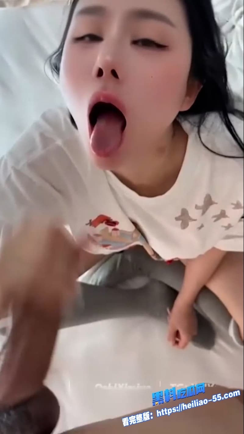 推特御姐汐梦瑶新作提前看极品妹妹撞见亲哥自慰直接握屌舔到让人高潮这口活真是一绝14 推特御姐汐梦瑶新作提前看极品妹妹撞见亲哥自慰直接握屌舔到让人高潮这口活真是一绝14
