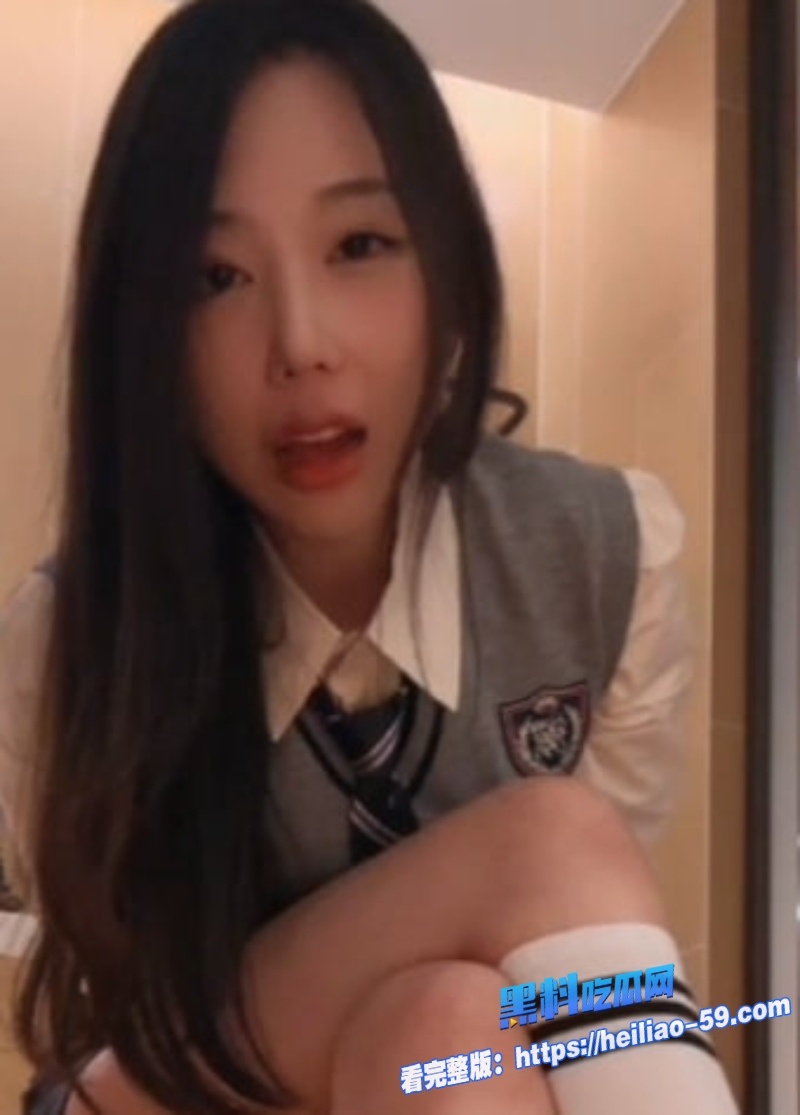 极品学妹缈缈第一视角白袜脚调教学长白袜玉足玩弄学长肉棒1 极品学妹缈缈第一视角白袜脚调教学长白袜玉足玩弄学长肉棒1