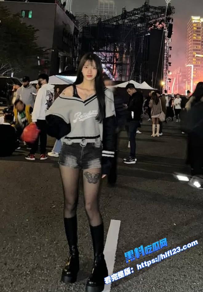 台湾IG网红 女仆装私密视频泄密 镜前抖尾巴 大胆口交骑乘女上位 尺度炸裂！6