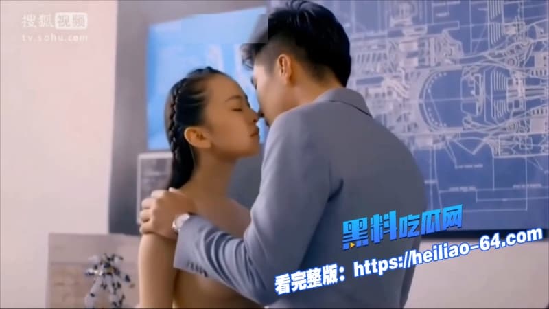 AI魔改电视剧器灵明星脱衣瞬间羞耻感和肉体碰撞声简直让人受不了3