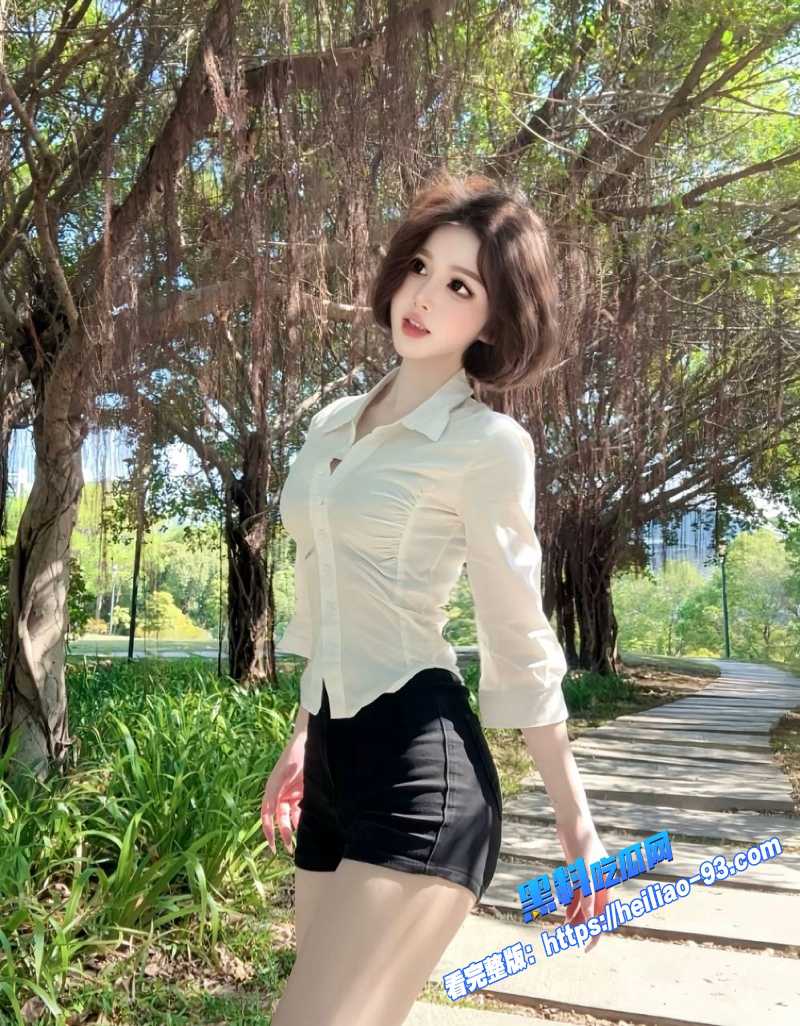 女网红夏恩下海被假富二代铁枪骗同居性爱过程被偷拍多P玩物视频流出15 女网红夏恩下海被假富二代铁枪骗同居性爱过程被偷拍多P玩物视频流出15