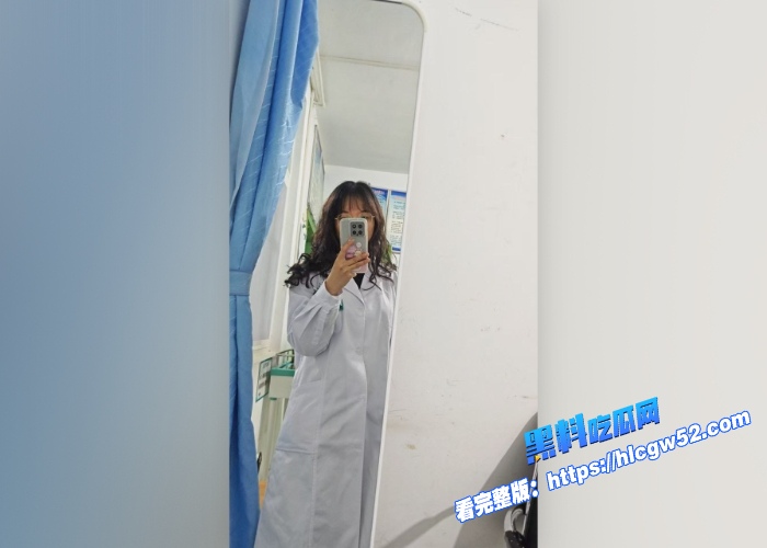 极品反差已婚小护士背着老公出轨偷情被情人成功调教成骚母狗每天只渴望吃肉棒和满足骚穴 图22WH700x500px