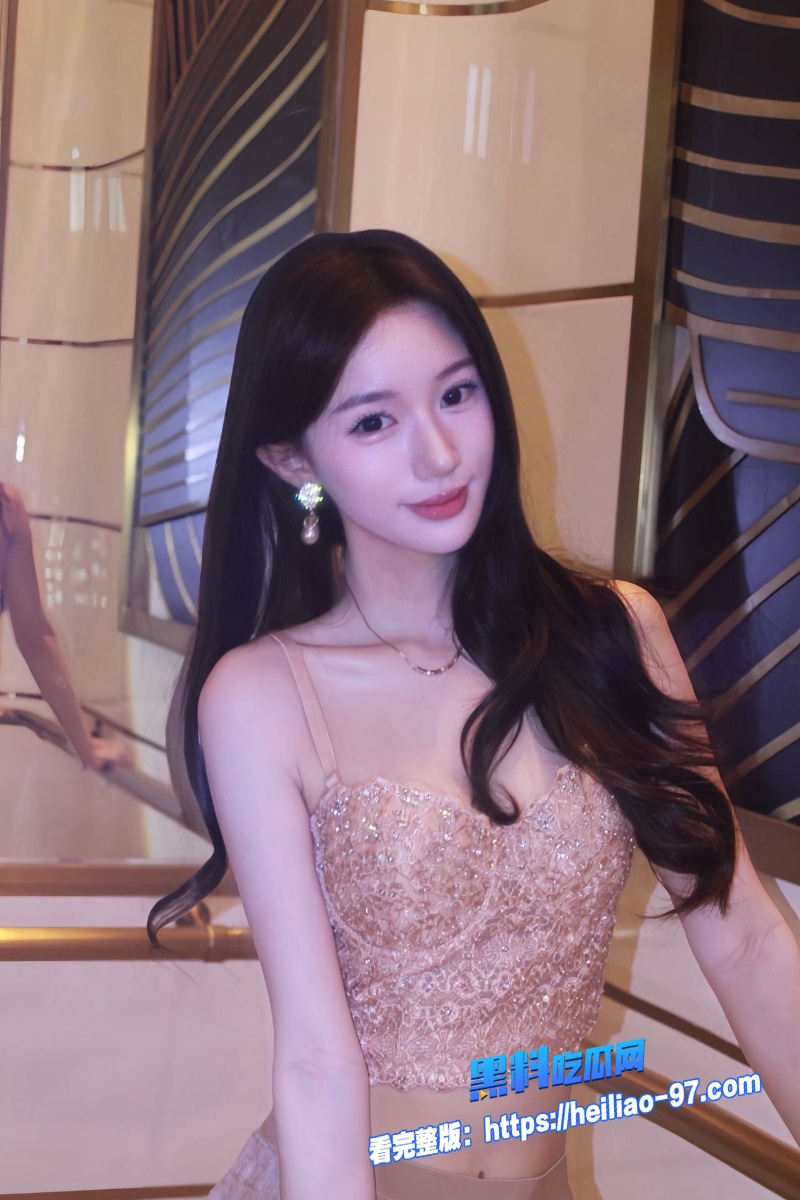 抖音百万网红在在吗8