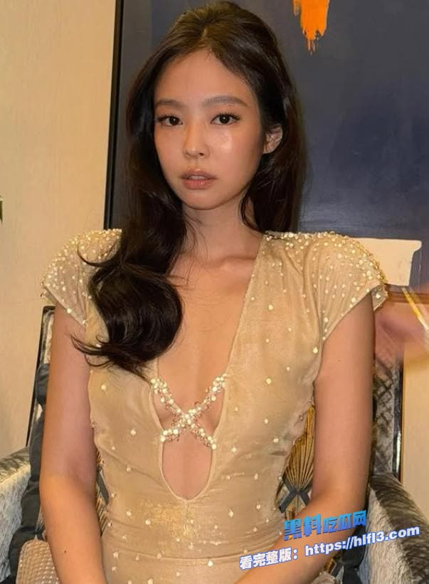BLACKPINK 金珍妮 Jennie Kim 洛杉矶演唱会真空造型争议 性感造型引热议 图10 BLACKPINK 金珍妮 Jennie Kim 洛杉矶演唱会真空造型争议 性感造型引热议 图10