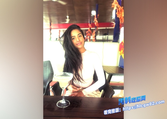 印度性感国民女神波南班代 Poonam Pandey与印度官员大尺度性爱视频曝光奶子像假的不够是又挺又大不光韩国有财阀印度也有 图9