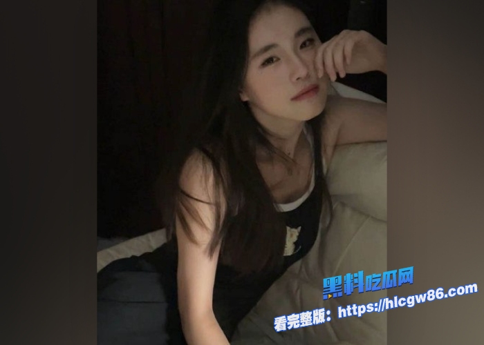 山东高颜值大学生谢馨予变身淫荡母狗露脸深喉口交挑逗狂舔后入肛交浪叫淫乱不堪6 山东高颜值大学生谢馨予变身淫荡母狗露脸深喉口交挑逗狂舔后入肛交浪叫淫乱不堪6