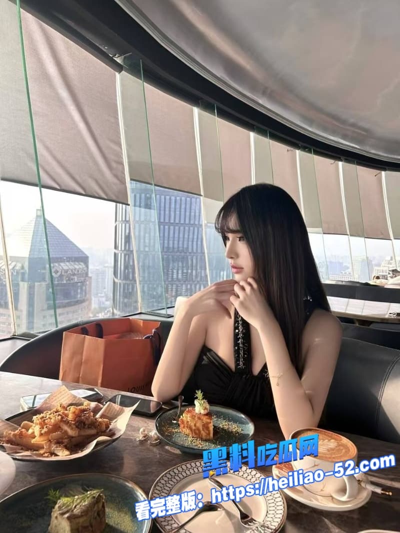 海角父女乱伦女儿生气我哄女儿给她买洛丽塔然后让我三洞齐开 还是女儿的骚穴嫩啊 10 海角父女乱伦女儿生气我哄女儿给她买洛丽塔然后让我三洞齐开 还是女儿的骚穴嫩啊 10