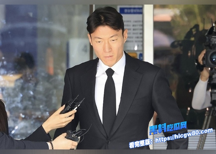韩国棒子国脚黄义助因拍摄性爱视频被判刑不雅视频完整版疯传涉及多名女性爆料者竟是亲嫂子 图5 韩国棒子国脚黄义助因拍摄性爱视频被判刑不雅视频完整版疯传涉及多名女性爆料者竟是亲嫂子 图5