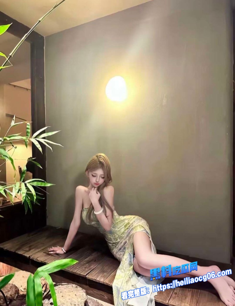 高颜值黄毛精神小妹反差婊2 高颜值黄毛精神小妹反差婊2