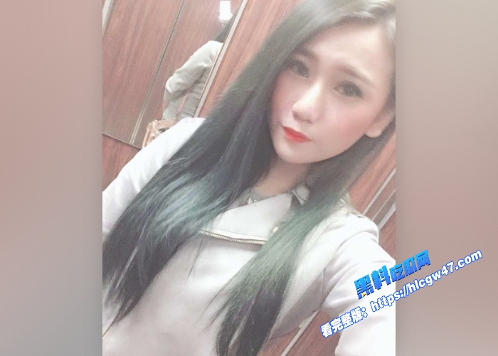 台湾龙华科技大学王艺宣自拍揉奶自慰视频校园的青春女神原来这么骚 图7WH700x500px