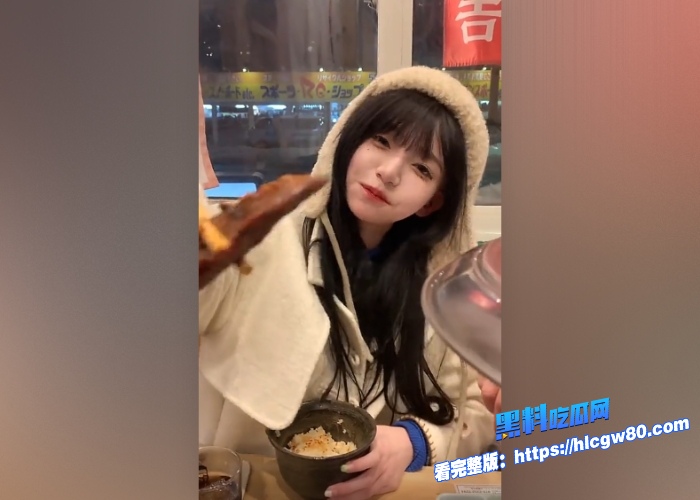 抖音百万颜值网红不要乱倒垃圾我是谁我也不知道早期和金主线下啪啪黑历史视频曝光完美露脸实锤长得真水嫩爱了 图4 抖音百万颜值网红不要乱倒垃圾我是谁我也不知道早期和金主线下啪啪黑历史视频曝光完美露脸实锤长得真水嫩爱了 图4