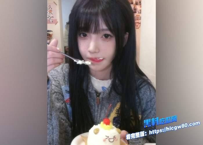 抖音百万颜值网红不要乱倒垃圾我是谁我也不知道早期和金主线下啪啪黑历史视频曝光完美露脸实锤长得真水嫩爱了 图6 抖音百万颜值网红不要乱倒垃圾我是谁我也不知道早期和金主线下啪啪黑历史视频曝光完美露脸实锤长得真水嫩爱了 图6