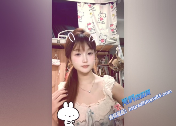瓜友投稿网上约的清纯学生妹 4