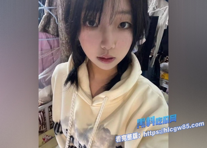 湖北高颜值大学生陈敏华与男友性爱视频流出 2 湖北高颜值大学生陈敏华与男友性爱视频流出 2