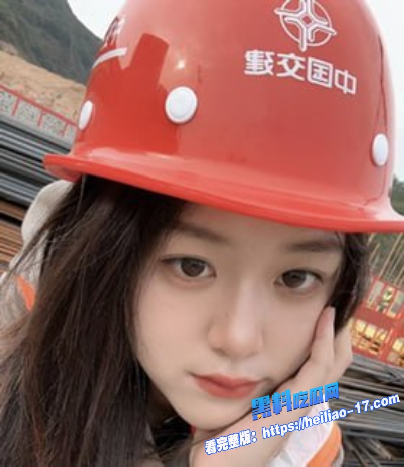 工地项目经理王清潜规则约炮实习生车震猛干内射粉穴后崩溃大哭1