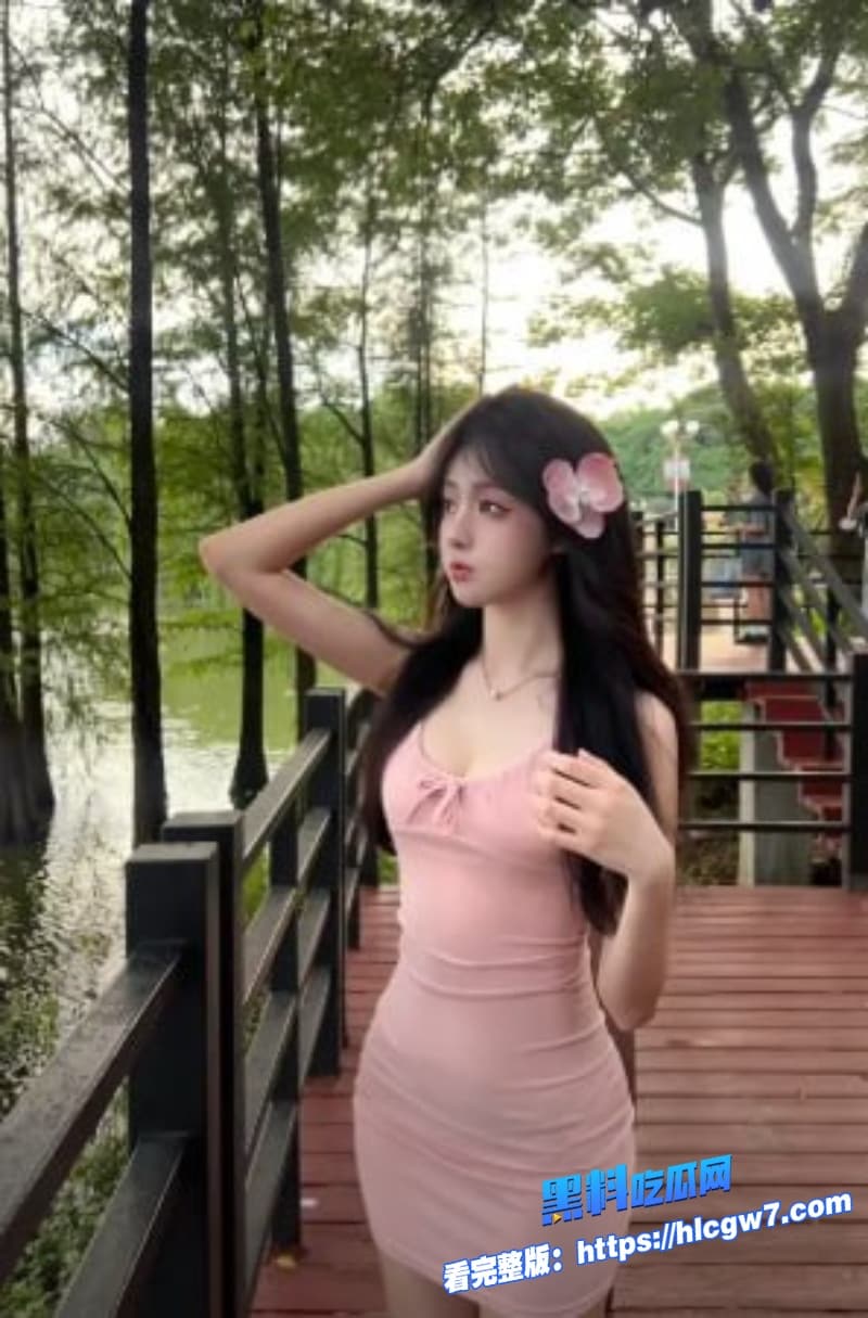 兄妹乱伦哥哥忍不住狂操不穿内裤的色情空姐妹妹粉嫩小穴直接吞到底淫荡精彩对话流出3