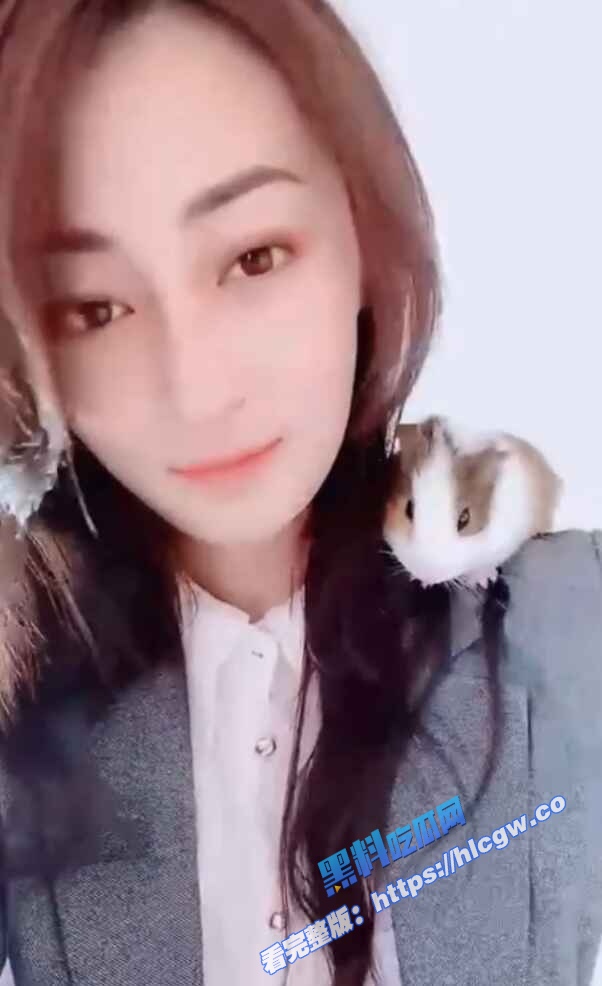 快手红人 尹美美哒照片