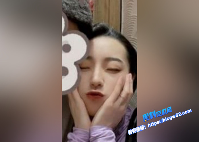 上海大学美女校花 江妙珊 出轨学长 金主男友一气之下曝光婊子私底下骚浪视频4 上海大学美女校花 江妙珊 出轨学长 金主男友一气之下曝光婊子私底下骚浪视频4