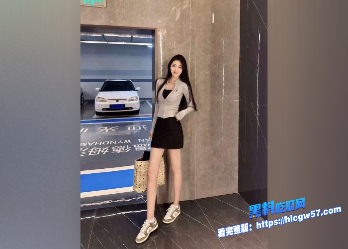 骚宝私密回春第五期极品模特有性瘾隔三差五就得来一趟不把小穴玩肿都不准备回家的那种 图2 骚宝私密回春第五期极品模特有性瘾隔三差五就得来一趟不把小穴玩肿都不准备回家的那种 图2