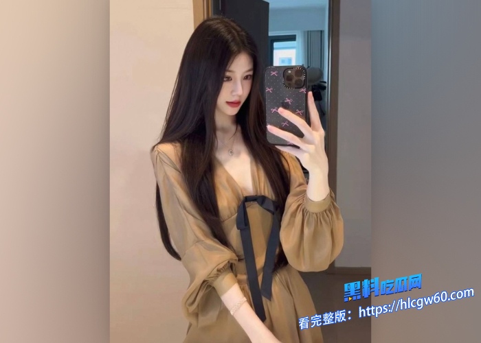 按摩小子原创首发第23期男技师上门按摩偷拍极品抖音小网红做精油spa翘臀长腿极品身材身体十分敏感刚按摩几分钟内裤就湿了 图2