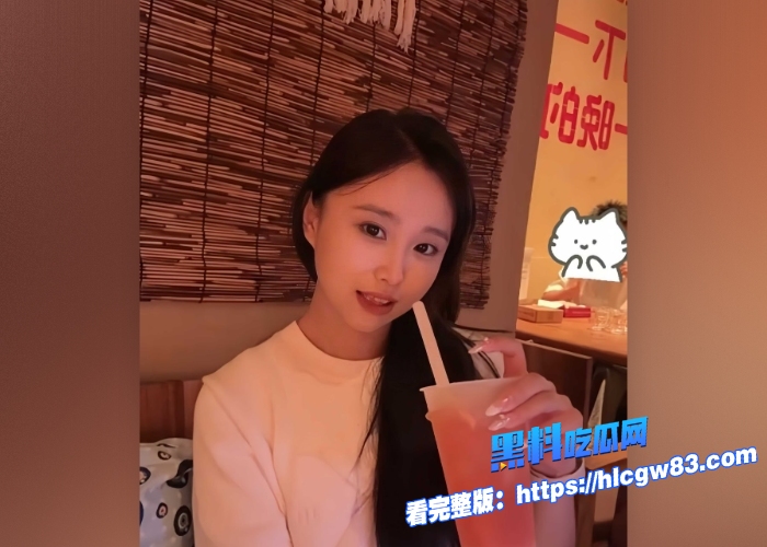 北京大学高颜值学妹 与男友性爱自拍泄密 调教女友母狗玩捆绑滴蜡 内射掰穴特写尺度相当炸裂7 北京大学高颜值学妹 与男友性爱自拍泄密 调教女友母狗玩捆绑滴蜡 内射掰穴特写尺度相当炸裂7