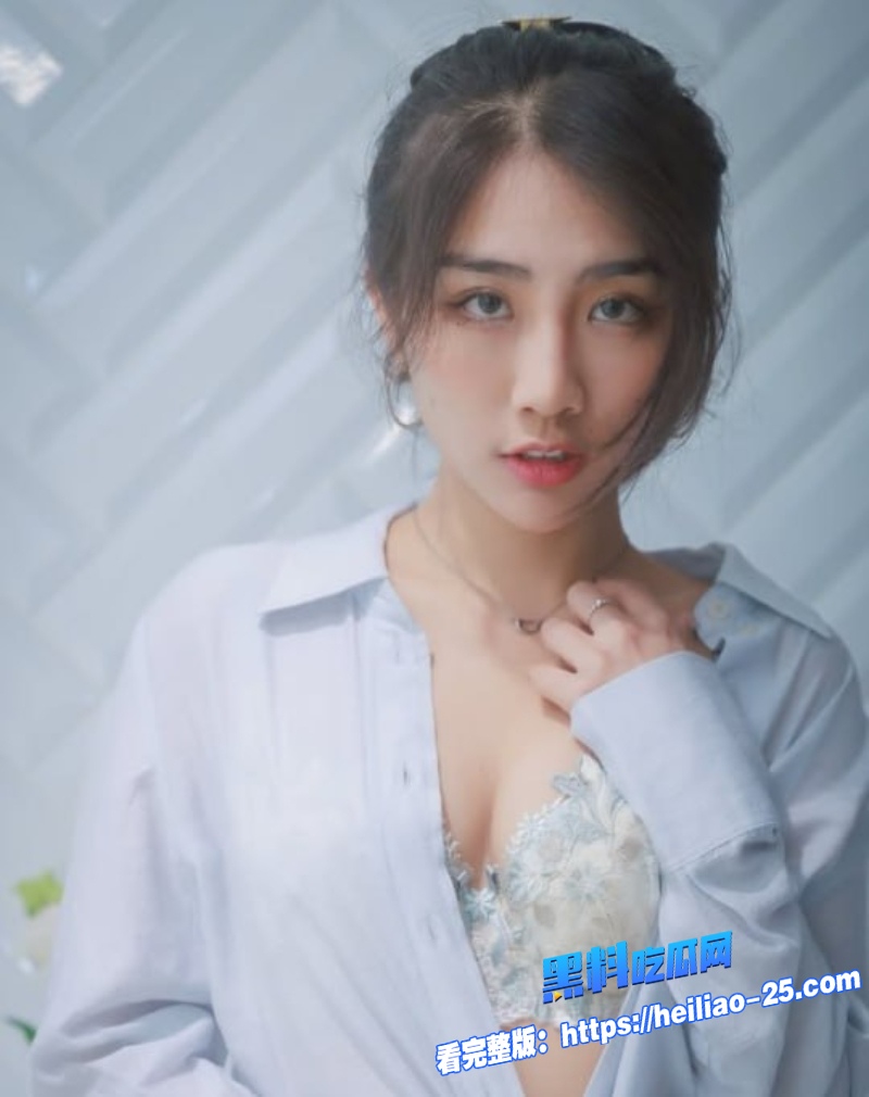 极品女神嘿尼Bunni卧室激情新作曝光性感尤物深喉口交直击敏感点3 极品女神嘿尼Bunni卧室激情新作曝光性感尤物深喉口交直击敏感点3